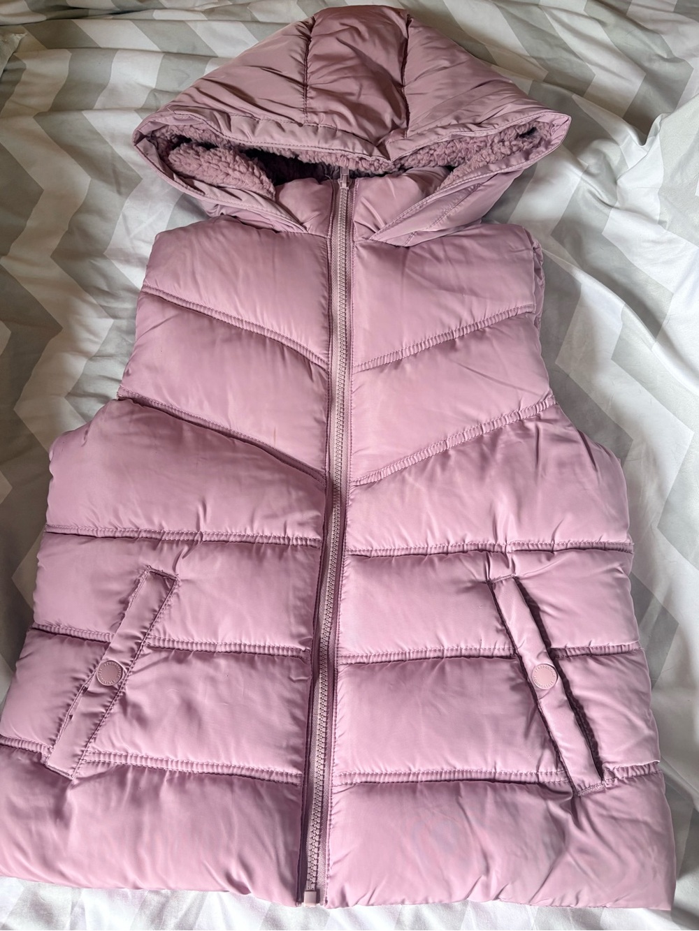 Aeropostale Mauve Pink Hooded Puffer Vest